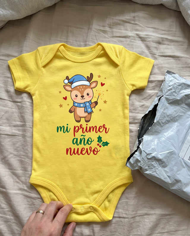 El body amarillo recién sacado de la bolsa del envío