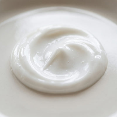La textura de la crema en detalle