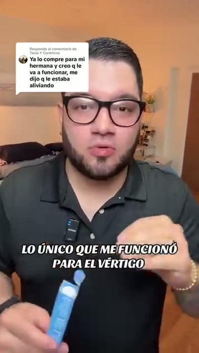 Persona mostrando el roll-on Vertigo Ease (12 de 15)